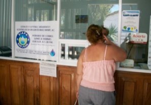 Extorsionan a Usuaria en Sistema de Agua Potable de San Juan de Abajo