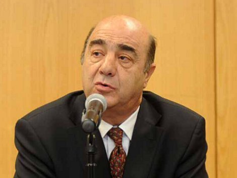 Por falta de investigación de PF, se cayeron casos: PGR