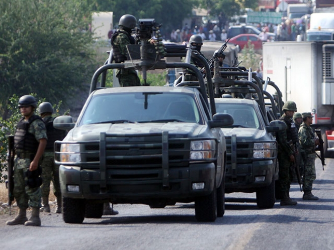 Ejército capacita a policías municipales donde surgen autodefensas