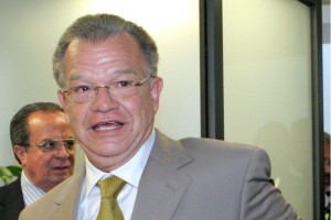 PGJE irá por Granier si no declara voluntariamente