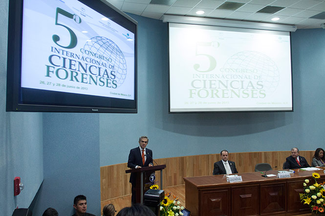 PGR realiza base de datos genéticos de familiares de desaparecidos