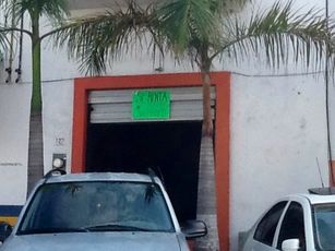 Exigen Dejen Libres Cajones de Estacionamiento en el Centro