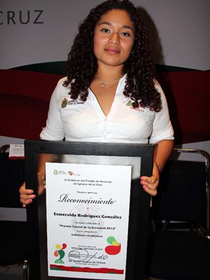 Estudiante de Veracruz declina trabajar en NASA por casarse