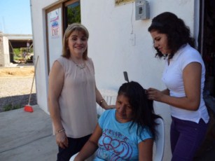 Visita Cuquita Gómez a Alumnado de Verano en DIF