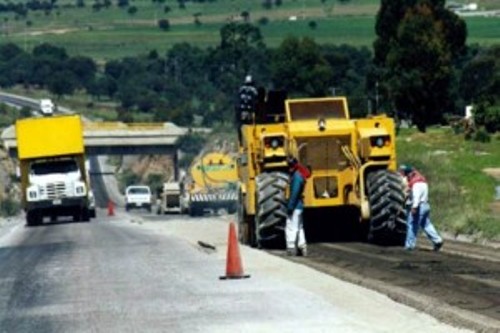 Destinará gobierno 386 mil mdp a carreteras