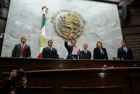 Exigen diputados auditar estado de salud de Vallejo