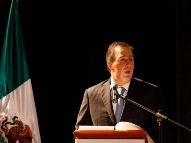 Francia dice a México que juntos conquistarán terceros mercados