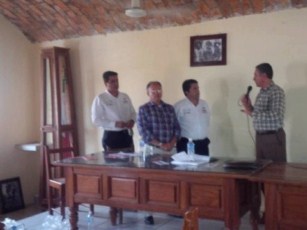 Colabora Rafa Cervantes en Reafiliación al Seguro Popular