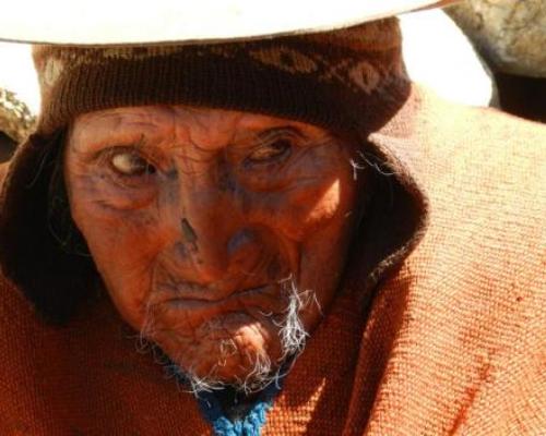 Certifica gobierno boliviano a indígena de 123 años como el más viejo de mundo