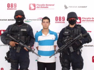 Con Bolsa de Marihuana Detiene a Insignificante “Narcovendedor”