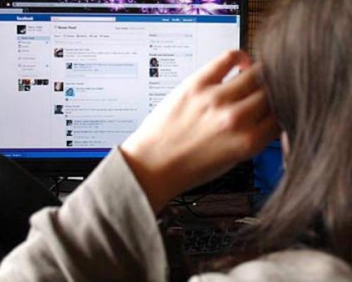 Uso de Facebook no hace feliz a las personas, según un estudio