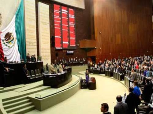 Diputados estudian llamar a funcionarios de protección civil