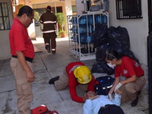 Impulsa Rafa Cervantes la Prevención Contra Desastres