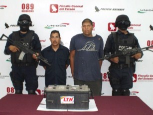 Sorprenden Robando a Policía Estatal, lo Detienen y Consignan Ante el MP