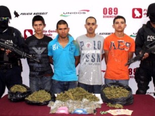 Cuatro Sujetos Fueron Detenidos con Cristal y Kilos de Marihuana