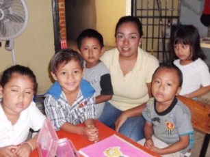 Ya Tiene Profesora el Kinder Juan Escutia de Jarretaderas