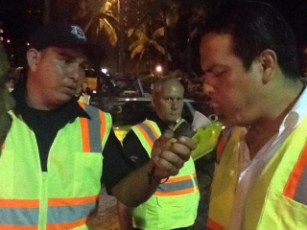 Alcoholimetro Registró 75 Personas Detenidas