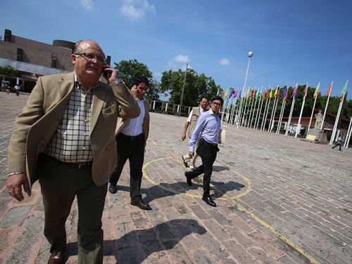 Confirma Graco Ramírez que universitarios se fueron de parranda