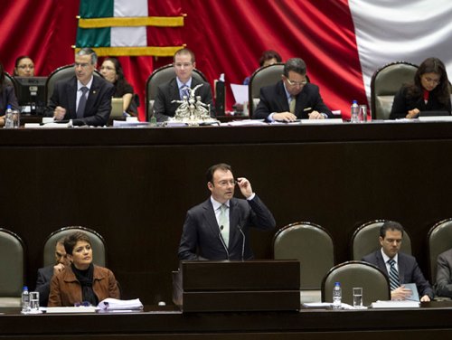 PRI solicitará a la SHCP revisar IVA en colegiaturas