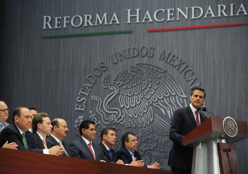 Gobernadores piden mayores atribuciones en reforma hacendaria