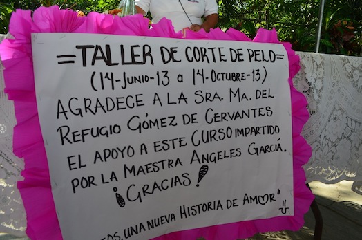 Concluye DIF Bahía Curso de Aprendizaje de Oficios