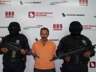 Detienen a Ladrón de Tiendas de Autoservicio