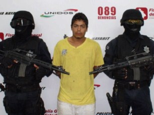 Drogado Asalta Abarrotes en Tepic