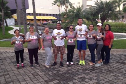 Respalda Cuquita Gómez Iniciativa Para Combatir Cáncer de Mama