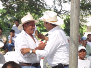 Celebra Rafa Cervantes Apoyo del Gobernador al Campo