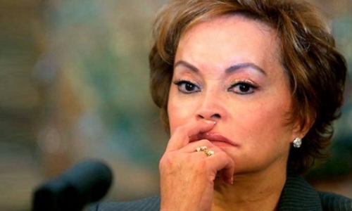 PGR impugna amparo de Elba Esther