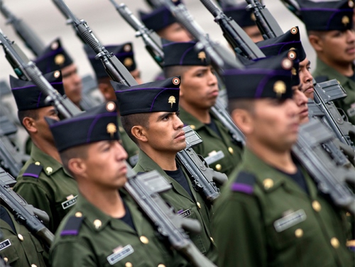México enfrenta momentos de gran desafío: Sedena