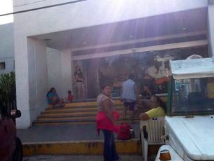 “Cámbiese de Casa, Así No Le Picarán Moscos del Dengue”: IMSS