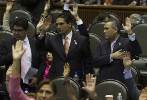 Tienen diputados 11 días para aprobar Presupuesto 2014