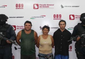 Por Robarse un Pony Duermen en la Cárcel
