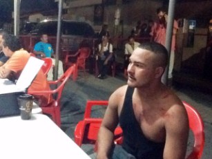 Marino Ebrio Agresivo en Alcoholímetro