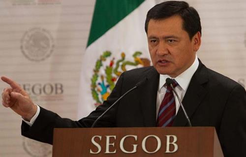 Osorio Chong presenta estrategia de seguridad en Michoacán