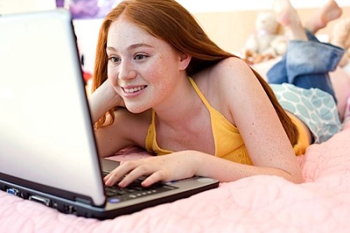 Google impulsa a mujeres ‘Conectadas’