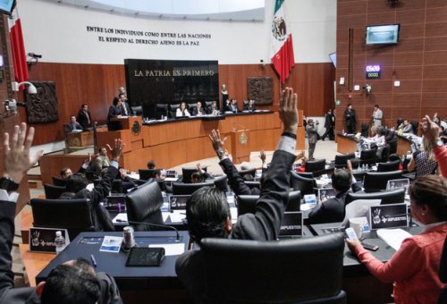 Aprueba Senado en lo general la reforma financiera