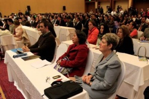 Periodistas y estudiantes se interesan cada vez más por la ciencia