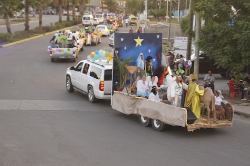 Invita DIF a Desfile de Día de Reyes en Bahía de Banderas