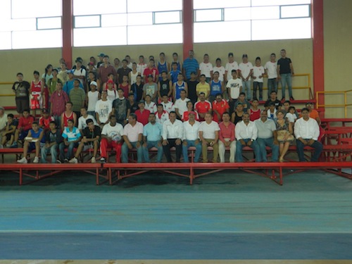 Inaugura Rafa Cervantes Estatal de box en Bahía