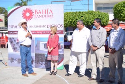 Inicia Remodelación de la Plaza Pública de San José del Valle