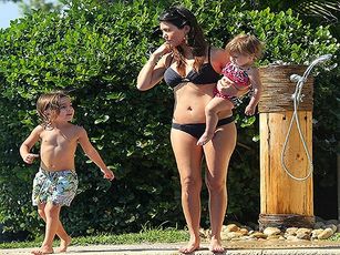 Kourtney Kardashian Vuelve a Disfrutar de Riviera Nayarit