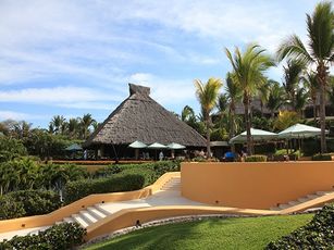 La Mano de Bill Gates en Four Seasons Punta Mita