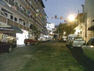 Ideal Zona Peatonal en Francisca Rodríguez en Semana Santa