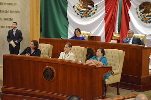 Asiste Rafa Cervantes a Sesión Solemne de la XXX Legislatura