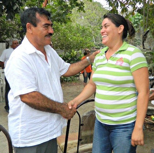 Familia Bautista Ochoa, Vecinos y Amigos, van con Guerra por Bahía