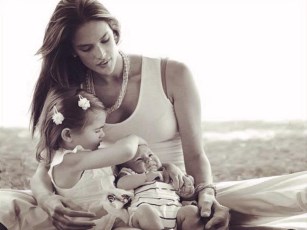 Alessandra Ambrosio se Enamoró de la Riviera Nayarit