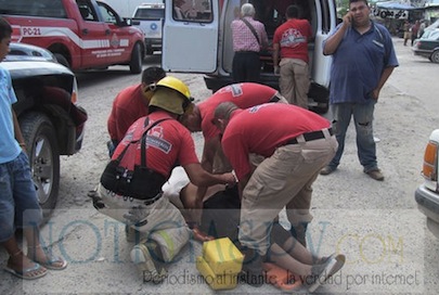 Aparatoso Accidente Deja dos Personas Lesionadas en Bucerías