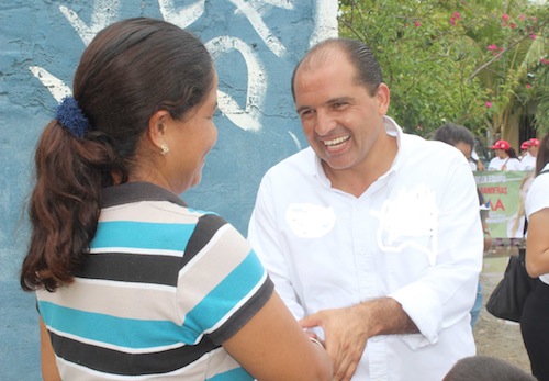 Obras y Servicios Cumpliéndole a Nuestra Gente: José Gómez